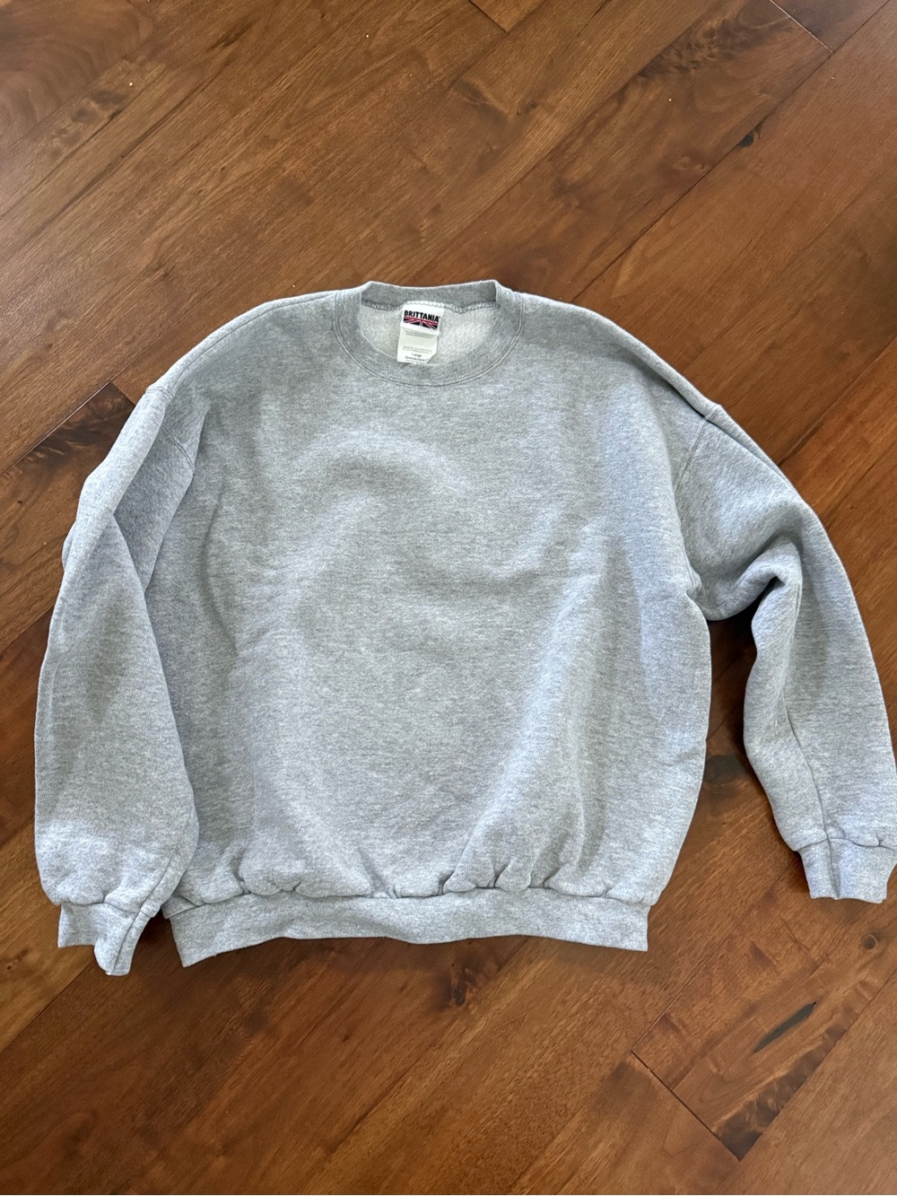 Vintage 90s Brittania Grey Crewneck Sweatshirt Large Made in USA Heavyweight